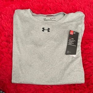 Women’s long sleeved under armor HEAT GEAR